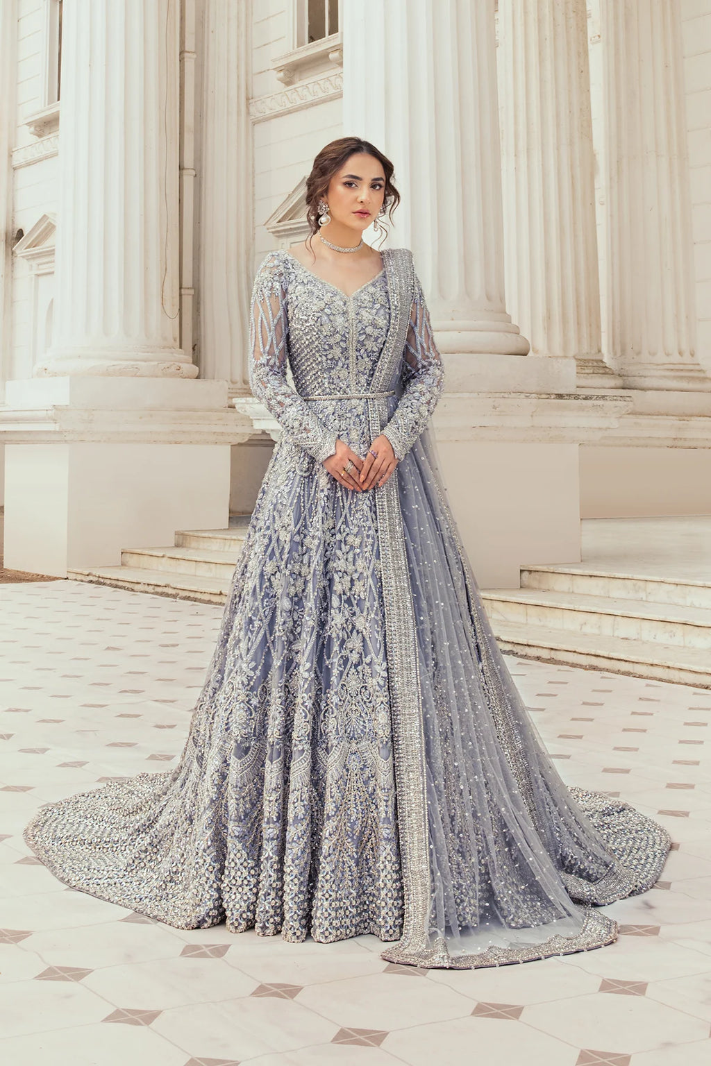 ERUM KHAN BRIDAL MAXI MAJESTY